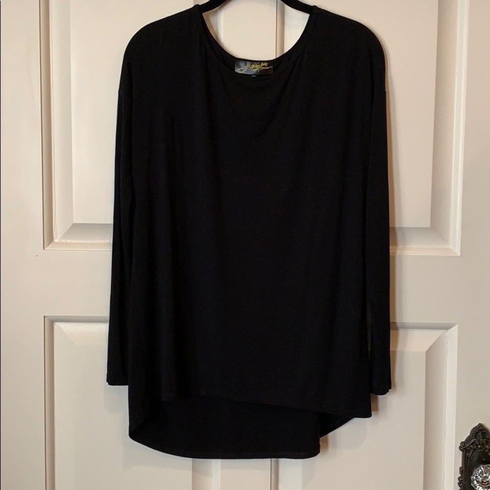 Astoria top, Size M.